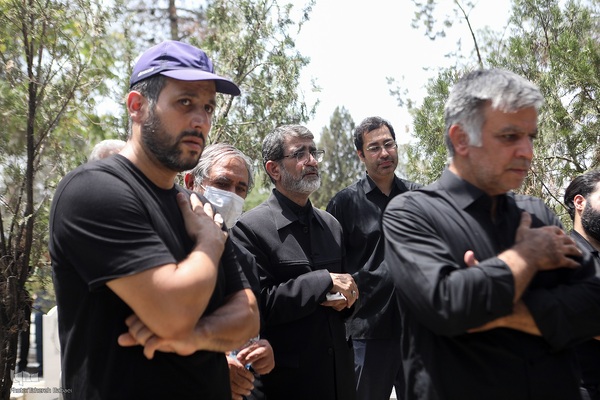 مراسم تشییع پیکر حجت‌الاسلام و المسلمین سیدمحمدباقر حجتی