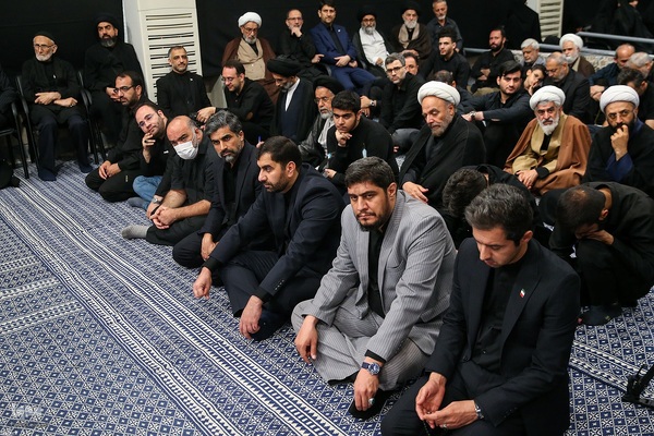 مراسم عزاداری شام غریبان در حسینیه امام خمینی(ره)