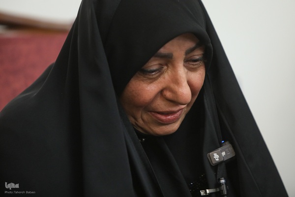 حضور جامعه قرآنی در منزل شهید احسان ذاکری