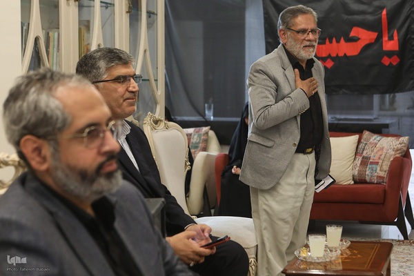 دیدار جامعه قرآنی با خانواده شهید طهرانچی