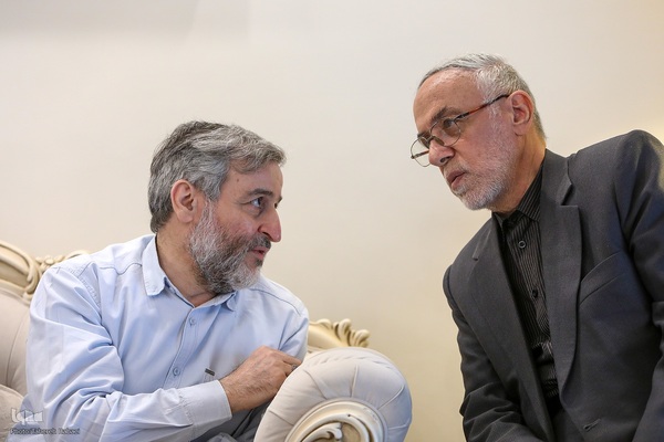 دیدار جامعه قرآنی با خانواده شهید طهرانچی