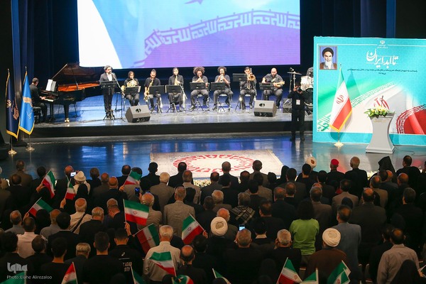 آیین یادبود شهدای حمله رژیم صهیونیستی