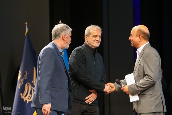 آیین یادبود شهدای حمله رژیم صهیونیستی