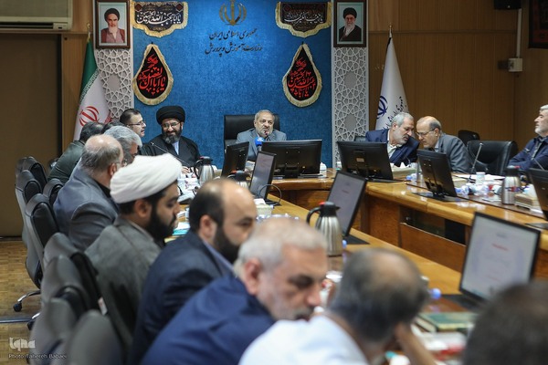 شصت و چهارمین جلسه کمسیون توسعه آموزش عمومی قرآن کریم