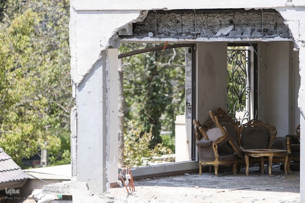 سکوت ویرانه ها،فریاد حقیقت است