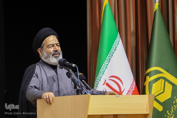 آئین رونمایی از آثار فرهنگی و علمی اربعین