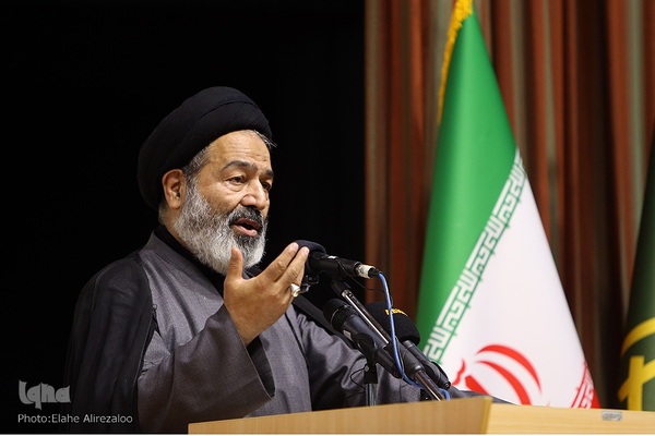 آئین رونمایی از آثار فرهنگی و علمی اربعین