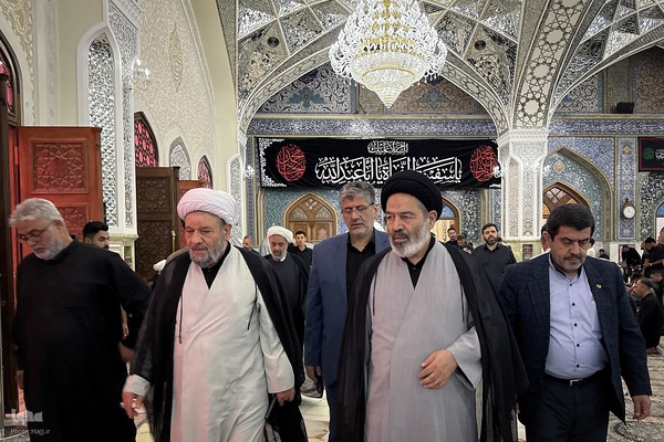 بازدید میدانی مسئولان حج و زیارت از خدمات به زائران در شهر مقدس کاظمین