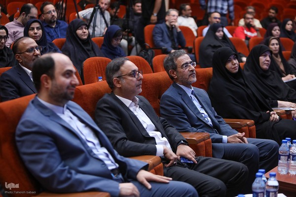 مراسم تجلیل از خبرنگاران جهادی