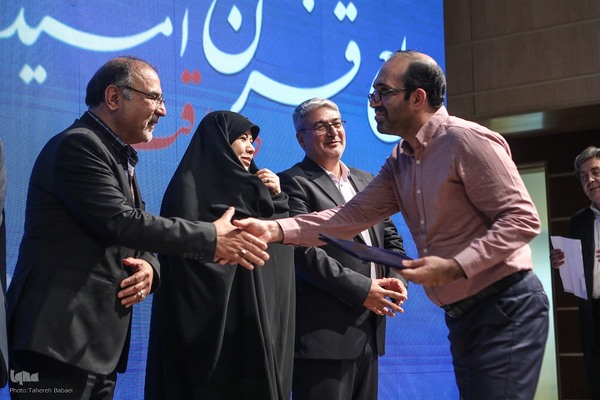 مراسم تجلیل از خبرنگاران جهادی