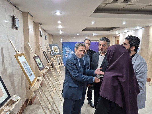 مراسم تجلیل از خبرنگاران جهادی