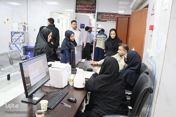 خدمت‌رسانی درمانی به زائران در مرز چذابه