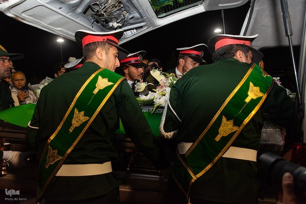 مراسم استقبال از پیکر استاد محمود فرشچیان در اصفهان