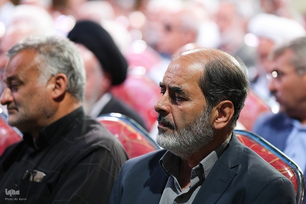 آیین بزرگداشت استاد فرشچیان در اصفهان