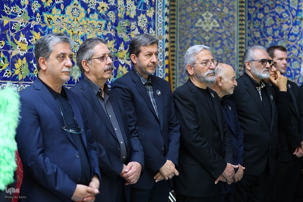 آیین بزرگداشت استاد فرشچیان در اصفهان