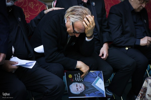 آیین بزرگداشت استاد فرشچیان در اصفهان