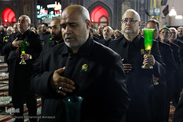 مراسم خطبه‌خوانی شب شهادت امام رضا(ع) در حرم رضوی