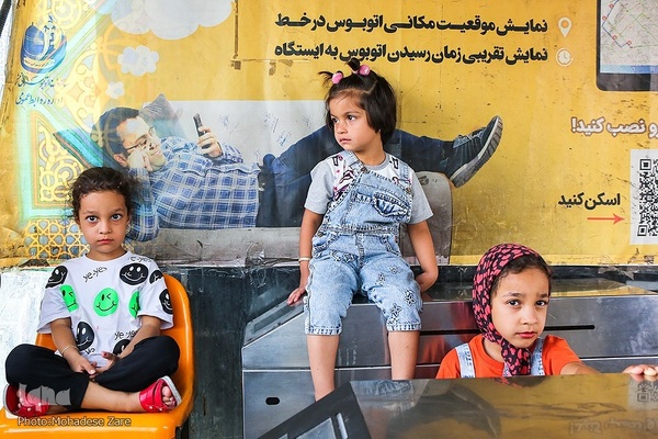 دل‌های عاشق در ماتم علی بن موسی الرضا(ع)