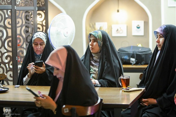 نشست صمیمی رئیس سازمان دارالقرآن با اهالی رسانه