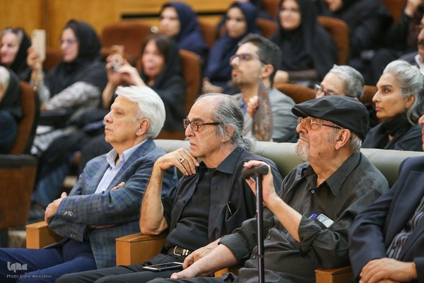 وداع با پیکر سیروس پرهام