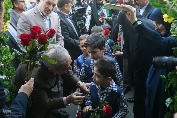 جشن شکوفه‌ها