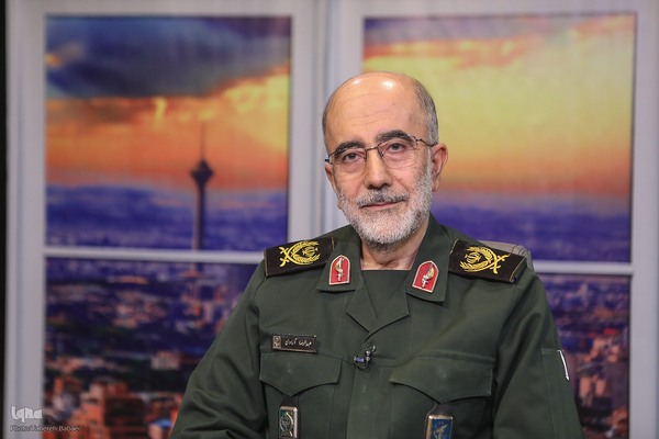 سردار آزادی