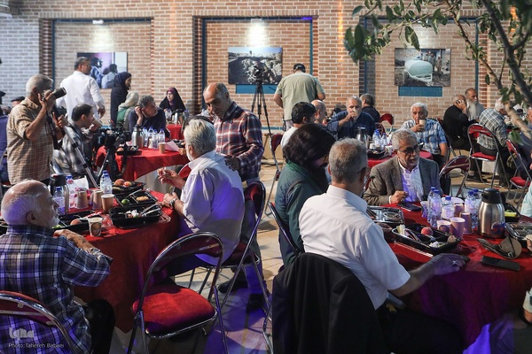 گردهمایی عکاسان عرصه دفاع و مقاومت