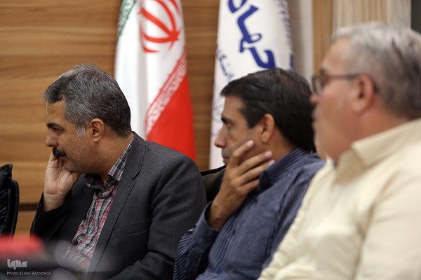 نشست تخصصی «درس‌های دوران دفاع مقدس در حمایت از سرمایه‌گذاری و تولید»