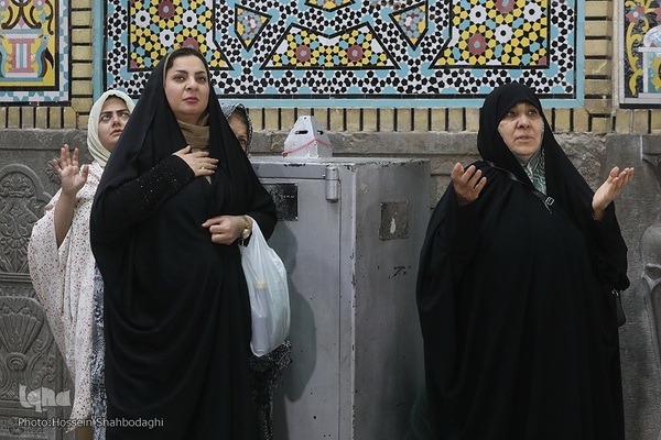 شب میلاد امام حسن عسکری(ع) در حرم کریمه اهل بیت(س)