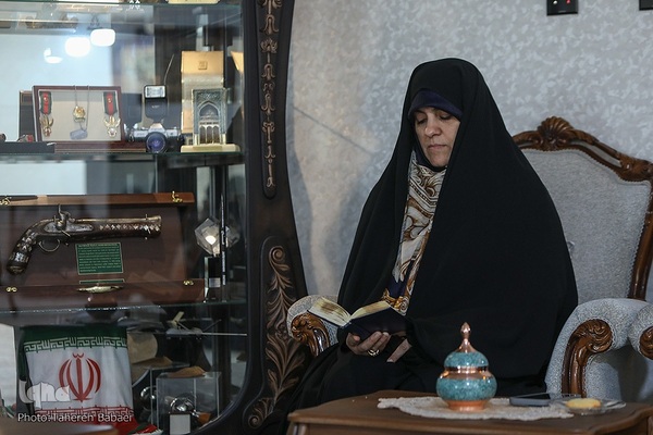 برپایی محفل بانوان فعال قرآنی در خانه شهید حاجی‌زاده