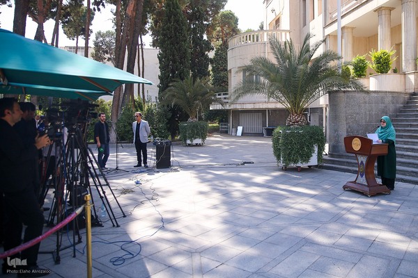 حاشیه جلسه هیات دولت