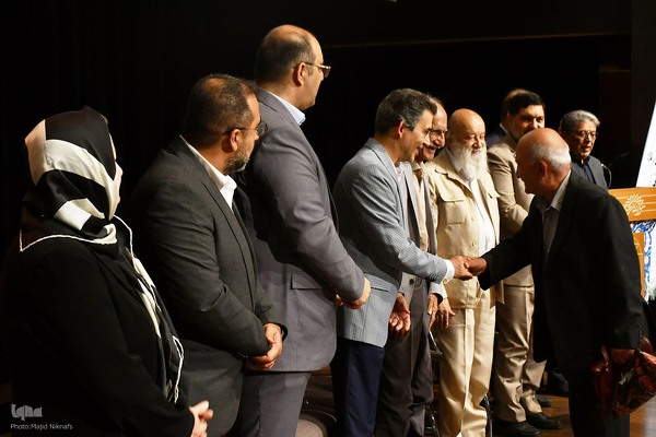 جشن هفتاد و پنجمین سالگرد تاسیس انجمن خوشنویسان ایران