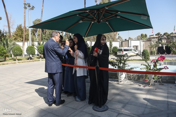 حاشیه جلسه هیئت دولت