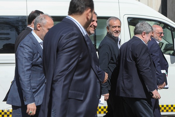 حاشیه جلسه هیئت دولت