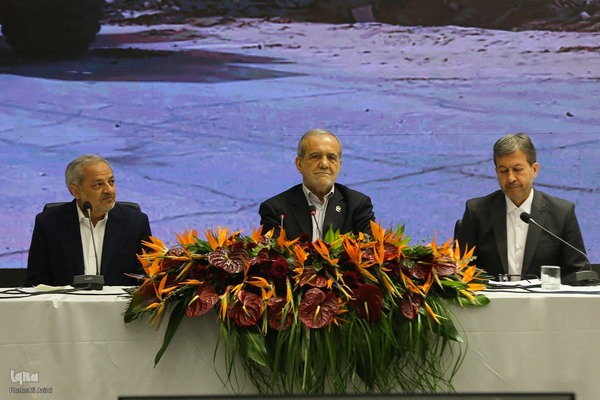 سفر رئیس‌جمهور به اصفهان