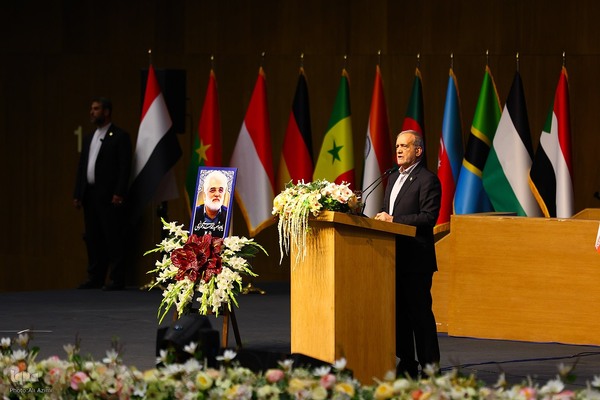 سفر رئیس‌جمهور به اصفهان