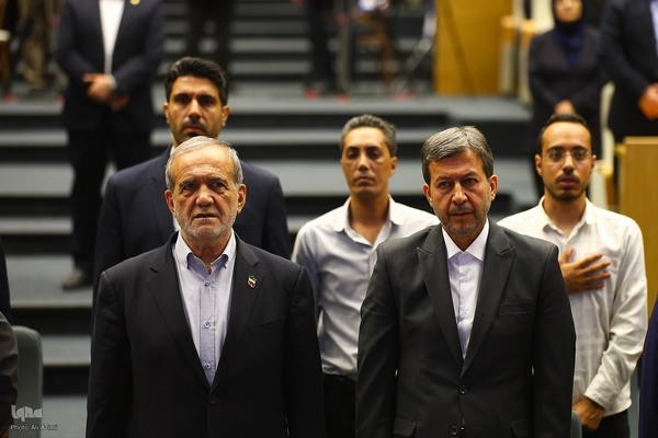 سفر رئیس‌جمهور به اصفهان