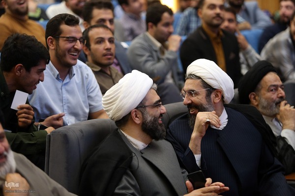 مراسم قرعه‌کشی عمره دانشگاهیان