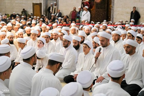 جشن فارغ‌التحصیلی صدها قرآن‌آموز در مسجد سلطان سلیم استانبول