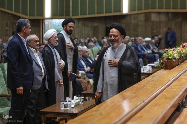 آیین تکریم و معارفه رئیس سازمان حج و زیارت