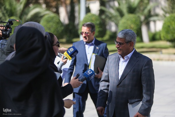 حاشیه جلسه امروز هیات دولت