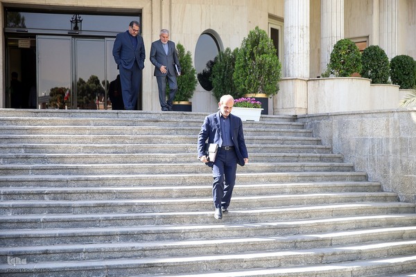 حاشیه جلسه امروز هیات دولت