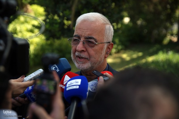 حاشیه جلسه امروز هیات دولت