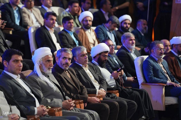 اختتامیه چهل و هشتمین دوره مسابقات سراسری قرآن کریم در سنندج