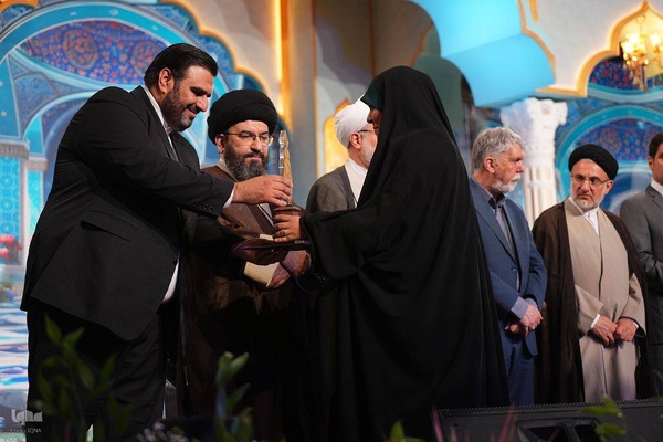 اختتامیه چهل و هشتمین دوره مسابقات سراسری قرآن کریم در سنندج