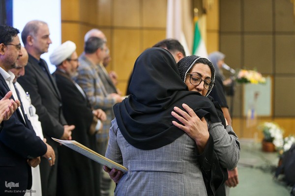 جشن بزرگ روز پرستار در مرکز قلب تهران