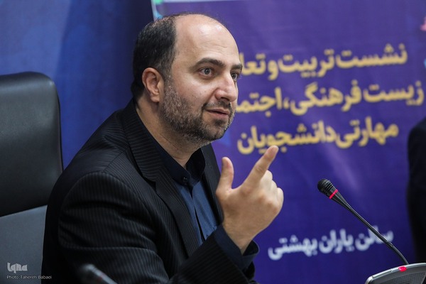 نمایشگاه «گزیده‌ای از دستاوردهای علمی و فناورانه جهاددانشگاهی»