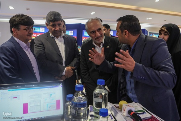 نمایشگاه «گزیده‌ای از دستاوردهای علمی و فناورانه جهاددانشگاهی»