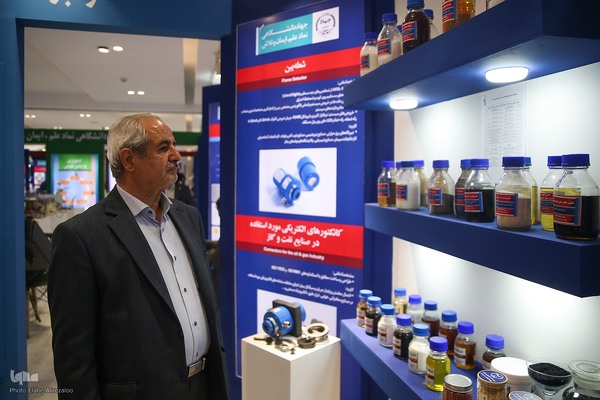 روز دوم نمایشگاه دستاوردهای علمی و فناورانه جهاددانشگاهی