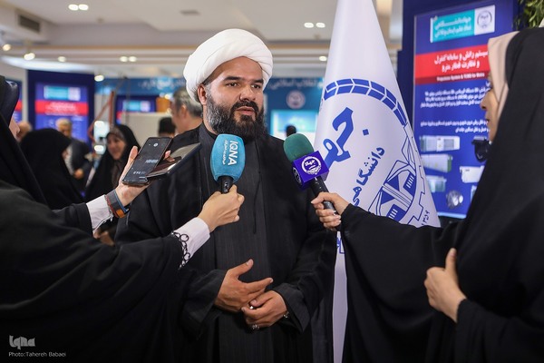 روز سوم نمایشگاه دستاوردهای علمی و فناورانه جهاددانشگاهی